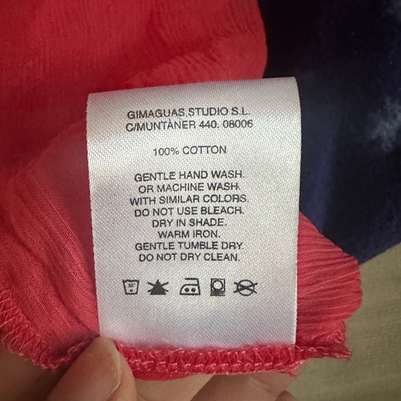 Gimaguas Balen Shirt in Red - Picture 6 of 6